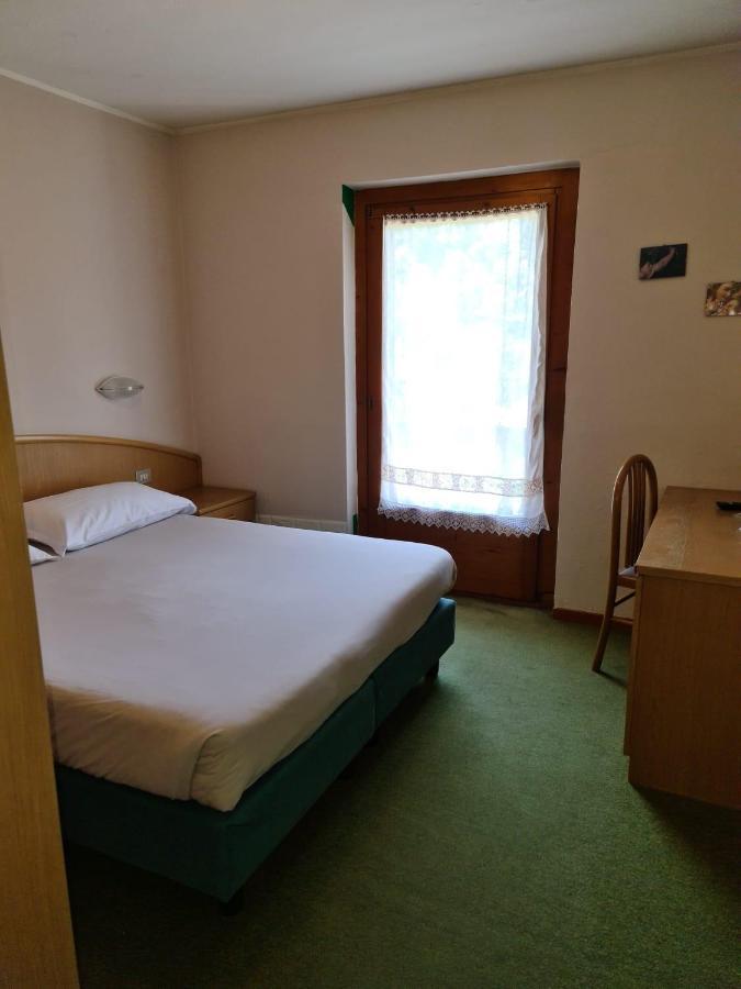 Hotel Daniela Борміо Екстер'єр фото